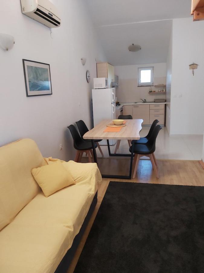 Apartment Niko Vir Exterior photo